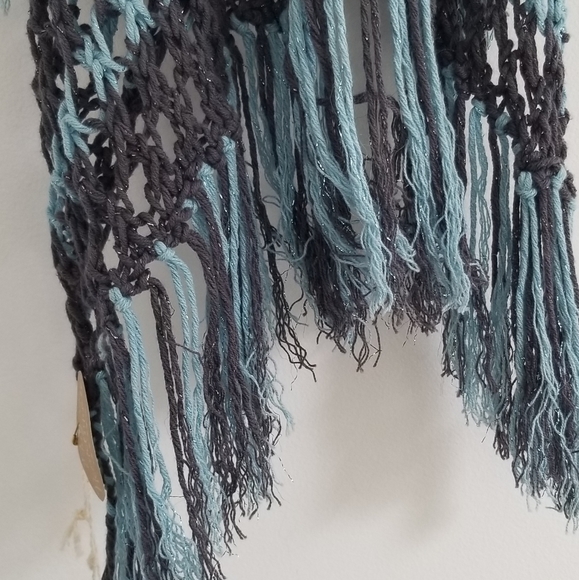 Gray and blue stripped long hand knit sparkling scarf with long fringe - Picture 5 of 5